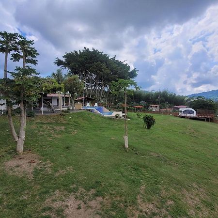 Casa Finca San Sebastian, Lago Calima Villa Exterior photo